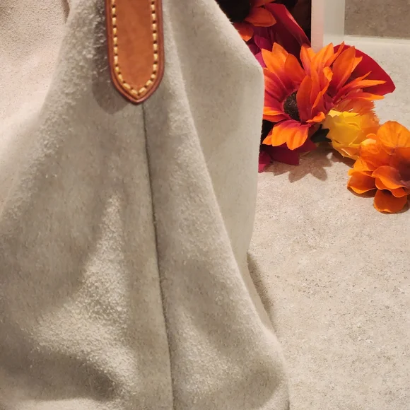Dooney & Bourke Cream and Tan Suede women's handbag. Preppy and classic. - Picture 4 of 8